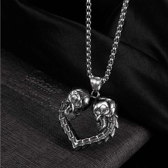 Spinal Cord Skull Heart- Skeleton Spine Death Lover Horror Gothic Steel Necklace - Picture 4 of 16